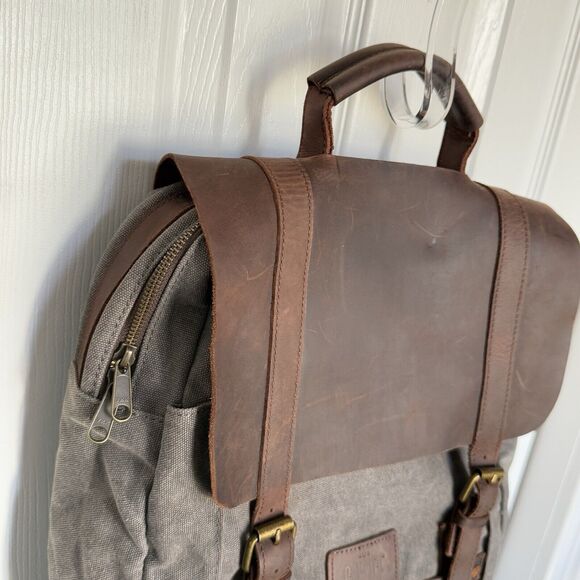 Rugged canvas hipster adventure backpack - Picture 13 of 16